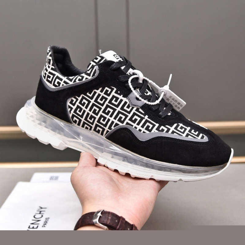 Givenchy Sneakers